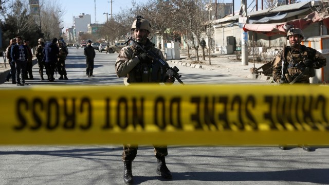 Ledakan bom di Afghanistan. (Foto: Reuters/Omar Sobhani)