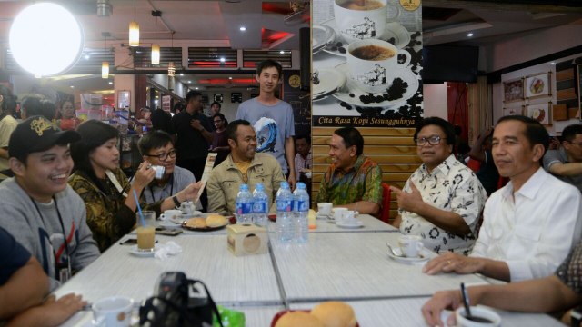 Presiden Jokowi di Mall Pontianak (Foto: Biro Pers Setpres)