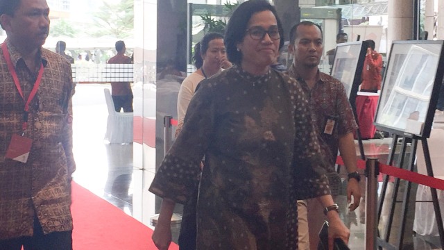 Sri Mulyani di penutupan pedagangan saham. (Foto: Siti Maghfirah/kumparan)