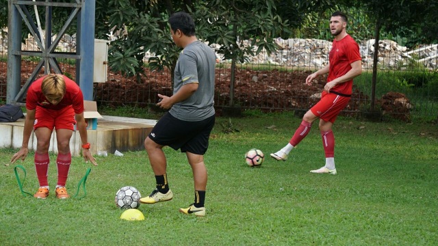 Persija Jakarta latihan di Sutasoma (Foto: Irfan Adi Saputra/kumparan)