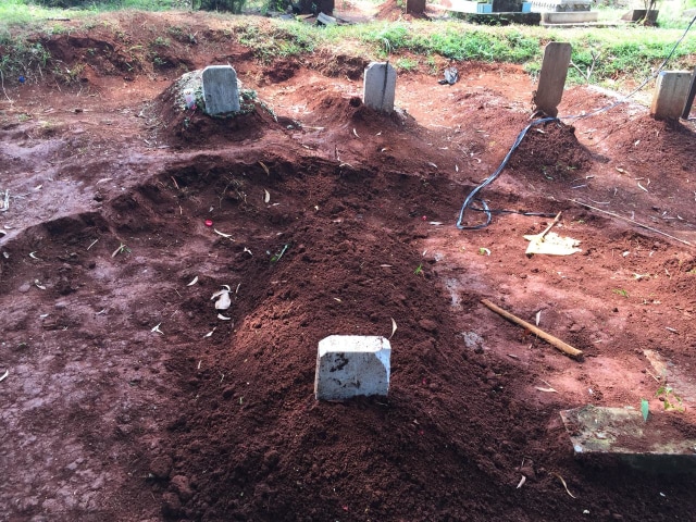 Pencuri tali pocong bongkar kuburan (Foto: Dok. Istimewa)