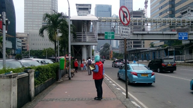Halte Transjakarta Sarinah (Foto: Paulina/kumparan)