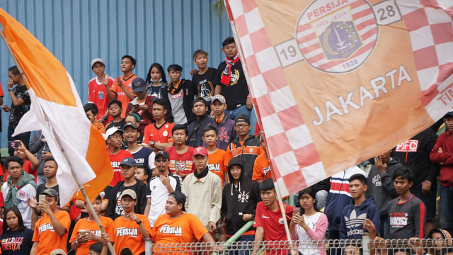 Suporter Persija Jakarta, The Jakmania. (Foto: Iqbal Firdaus/kumparan)