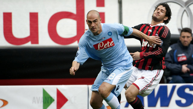 Cannavaro saat bermain untuk Napoli. (Foto: AFP/Alberto Pizzoli)