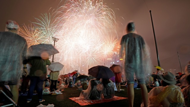 Perayaan tahun baru di Singapura (Foto: REUTERS/Edgar Su)