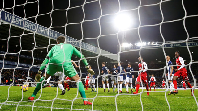 Duel West Brom vs Arsenal di The Hawthorns. (Foto: Darren Staples/Reuters)