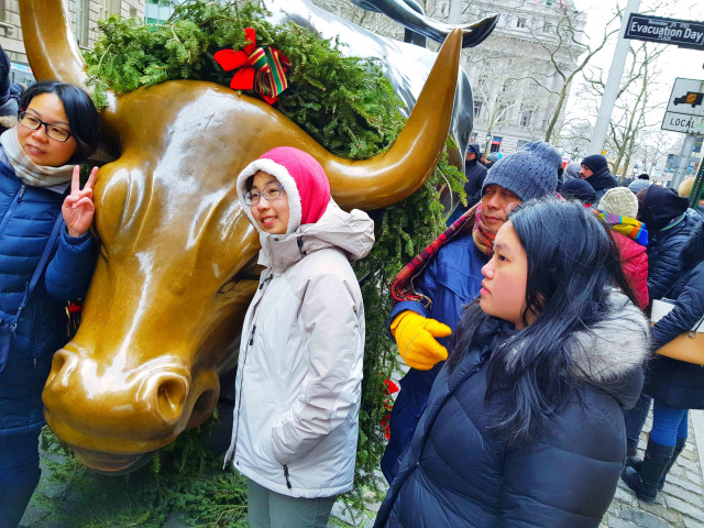 Mitos Banteng Wall Street