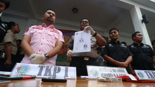 Barang bukti kasus Jennifer Dunn
