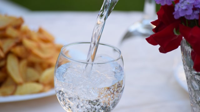 Sparkling water sebabkan kenaikan berat badan (Foto: Pixabay)