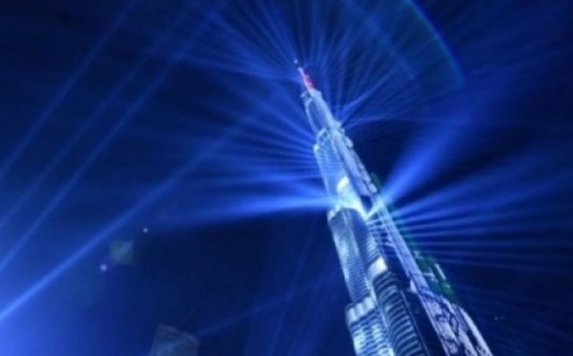 Tradisi Kembang Api ala Burj Khalifa