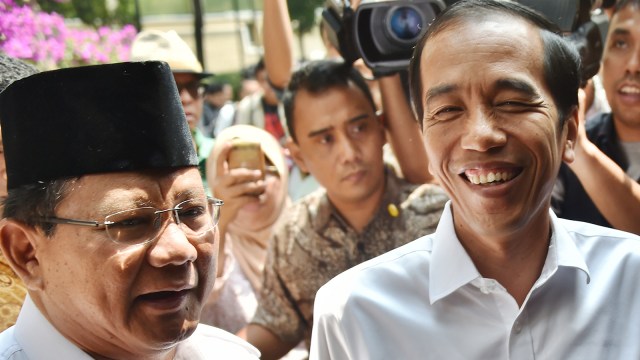 Jokowi dan Prabowo (Foto: Bay Ismoyo/AFP)