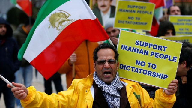 Kerusuhan di Iran (Foto:  REUTERS/Francois Lenoir)