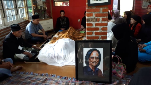 Rumah duka Yon Koeswoyo (Foto: Aditia Noviansyah/kumparan)