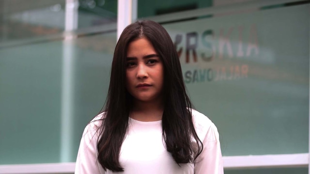 Prilly Latuconsina (Foto: Prabarini Kartika/kumparan)