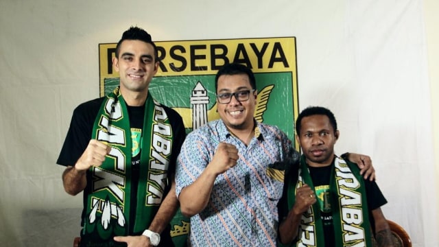 Otavio Dutra (kiri) bergabung Persebaya. (Foto: Ig @officialpersebaya)