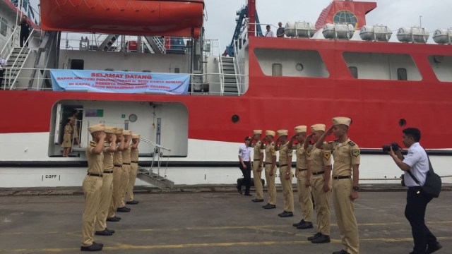 Kapal Latih STIP Jakarta di Tanjung Priok (Foto: Ema Fitriyani/kumparan)