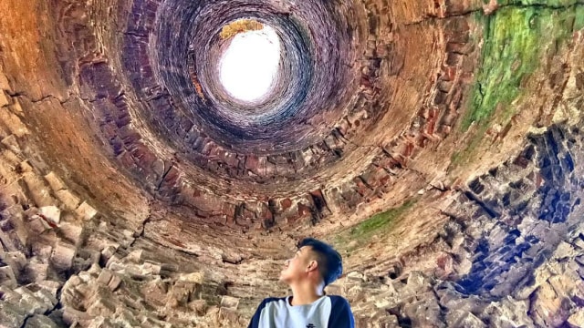 Interior menara di Bukit Cemenung, Tulungagung (Foto: Instagram/ @tulungagungtourism)