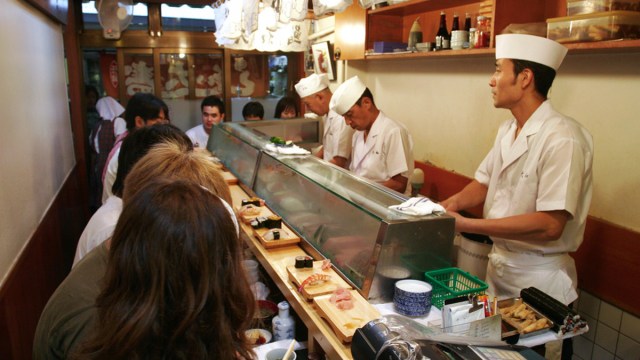 Ilustrasi restoran di Jepang (Foto: flickr)