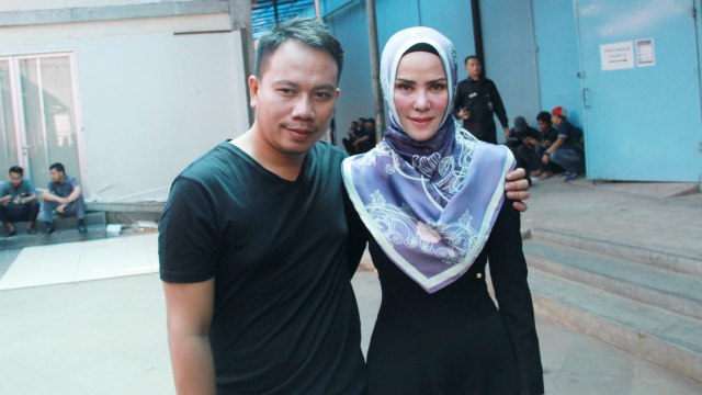 Angel Lelga dan Vicky Prasetyo (Foto: Munady Widjaja)