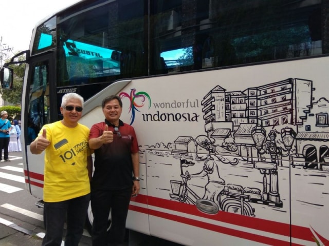 35+ Ide Gambar Sketsa Bus Pariwisata - Tea And Lead