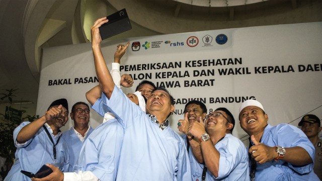 Tes kesehatan Cagub Cawagub Jabar (Foto: ANTARA FOTO/M Agung Rajasa)