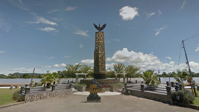 Tugu Cinta Damai Kalimantan Utara (Foto: Dok. Google Maps)