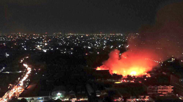 Kebakaran di Pasar Rawa Kalong (Foto: TMC Polda Metro Jaya)