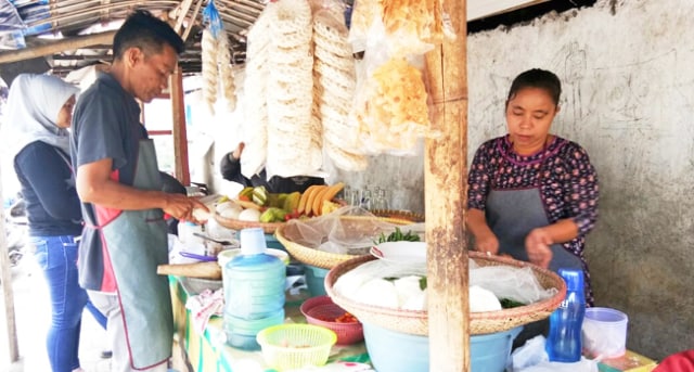 Lotek Karamat, Makanan Khas Sunda yang Lezat di Kota Sukabumi