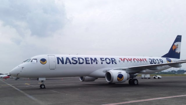 Pesawat Nasdem untuk Jokowi (Foto: Twitter/AdellaWibawa)