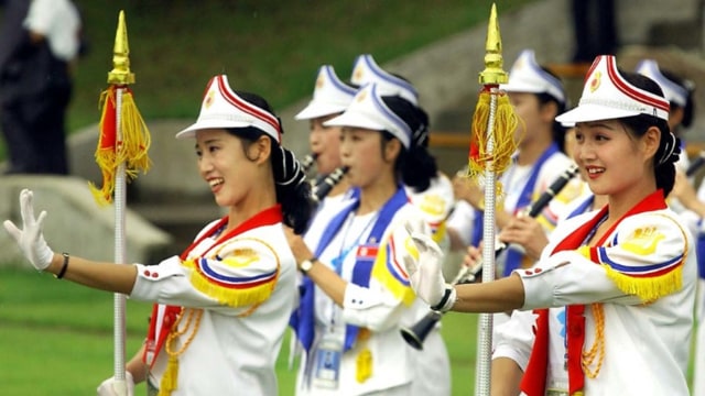 Cheerleader Korut saat Universiade di Daegu Korsel (Foto: AFP/Kim Jae Hwan)