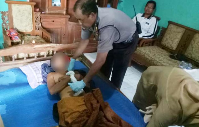 Jatuh dari Sepeda Ontel, Kakek di Widang Tewas
