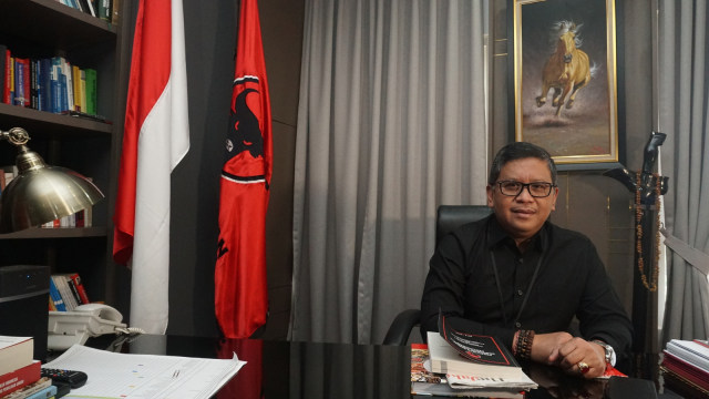 Sekjen PDIP, Hasto Kristiyanto (Foto: Intan Alfitry Novian/kumparan)