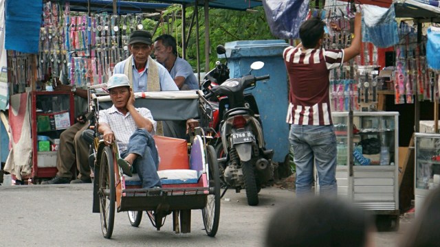 Menghidupkan kembali becak di Jakarta. (Foto: Helmi Afandi/kumparan)