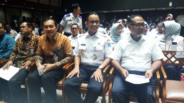 Anies, Saut Situmorang dan Bambang Widjojanto (Foto: Nabilla Fatihara/kumparan)