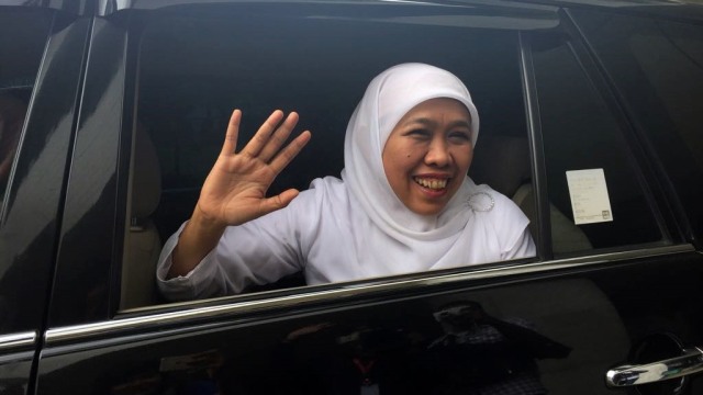 Khofifah meninggalkan kemensos