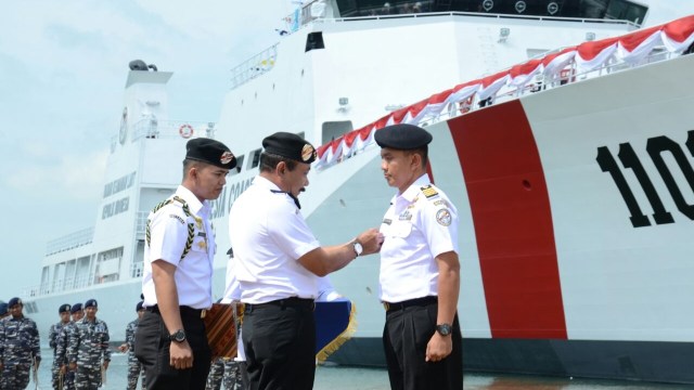 Peresmian kapal patroli  KN Tanjung Datu-1101 (Foto: Dok. Humas Bakamla RI)