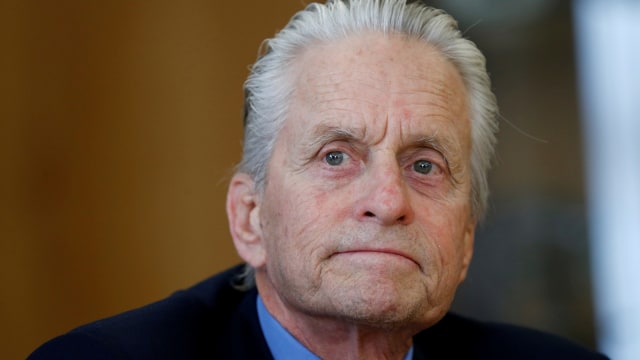 Michael Douglas Akan Bicara soal Karier dan Kehidupannya di Mola Living Live (109167)