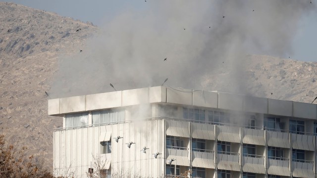Serangan di Hotel Kabul, Afghanistan (Foto: REUTERS/Mohammad Ismail)