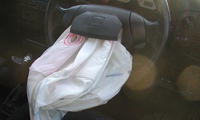 Airbag Foto: Wikimedia Commons