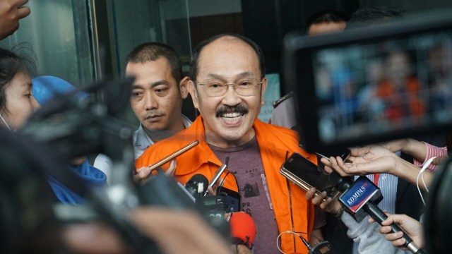 Fredrich Yunadi di gedung KPK (Foto: Irfan Adi Saputra/kumparan)