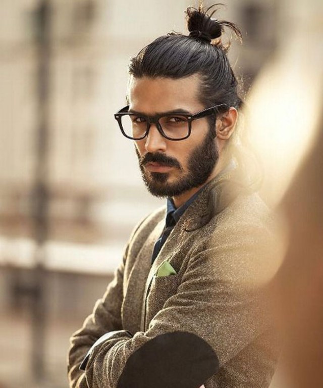 TIPS Tren Rambut “Man Bun” yang wajib Dicoba (103490)