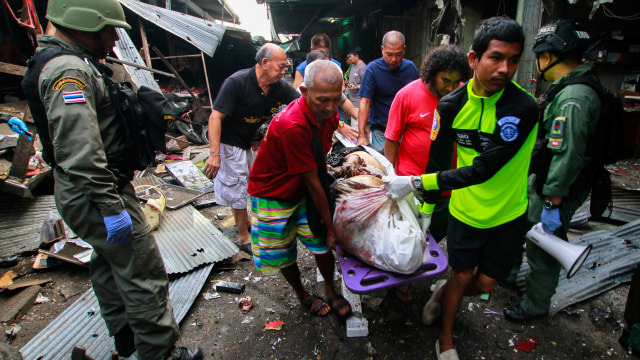 Serangan Bom di Thailand (Foto: REUTERS/Surapan Boonthanom)