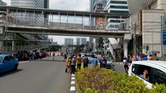 Situasi Jalan Rasuna Said saat gempa (Foto: Dok. Puspa/pembaca kumparan)