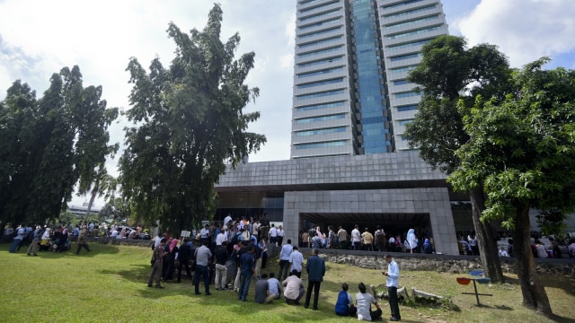 Suasana gedung DPR saat gempa (Foto: Hafidz Mubarak/Antara)