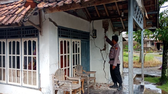 Kerusakan akibat gempa Banten di Pandeglang (Foto: Dok Polda Banten)