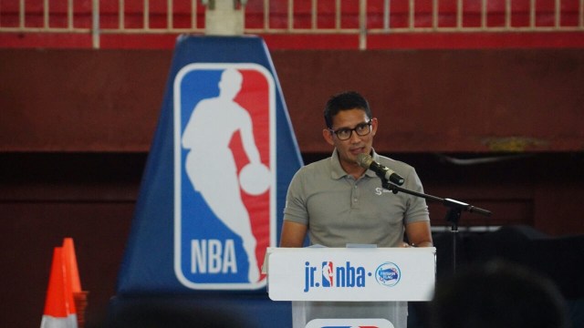 Wagub Sandiaga di Jr. NBA Coaches Academy (Foto: Iqbal Firdaus/kumparan)