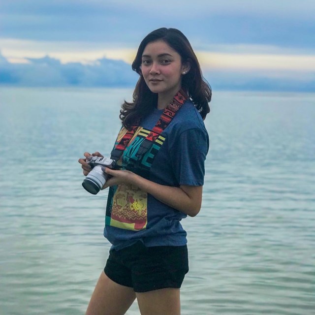 Seali Syah, wanita yang digosipkan dengan Ariel (Foto: Instagram @sealisyah)