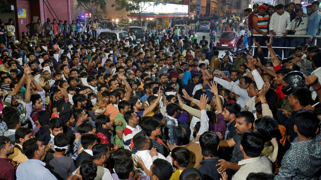 Unjuk rasa karena kontravensi film Padmaavat (Foto: REUTERS/Amit Dave)