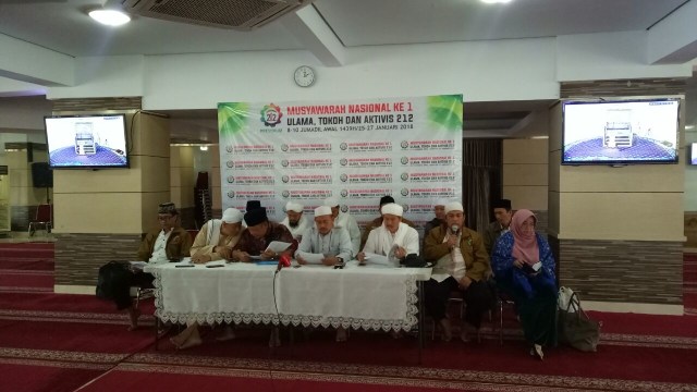 Konpers Hasil Mukernas Persaudaraan Alumni 212 (Foto: Adhim Mugni M/kumparan)