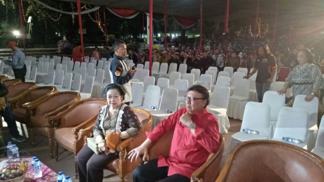 Tjahjo Kumolo dan Megawati Soekarnoputri. Foto: Rizki Mubarok/kumparan
